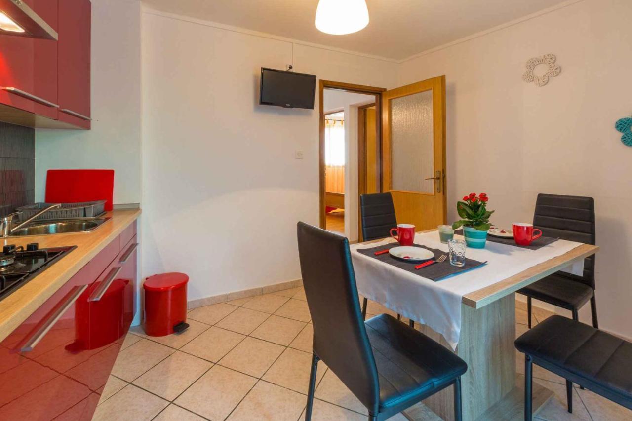 Two-Bedroom Apartment In Crikvenica Lxxxix Драмал Екстериор снимка